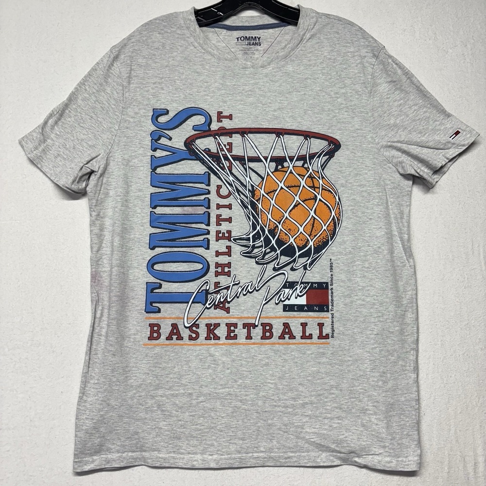 Tommy jeans vintage style Men's L Tshirt Basketball Gray